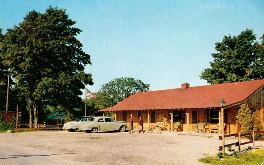 Glen Lake Trading Post - Vintage Motel (newer photo)